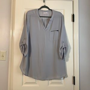 Maurices light gray tunic blouse size 2 (2x)